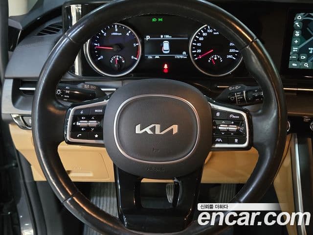 Kia Carnival 4세대 Prestige, 2022 10