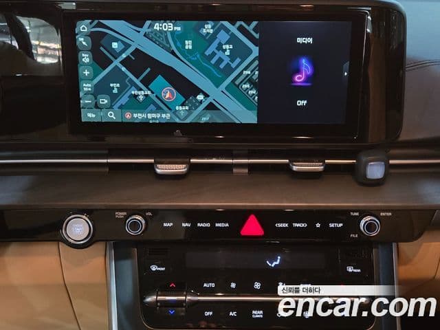 Kia Carnival 4세대 Prestige, 2022 12