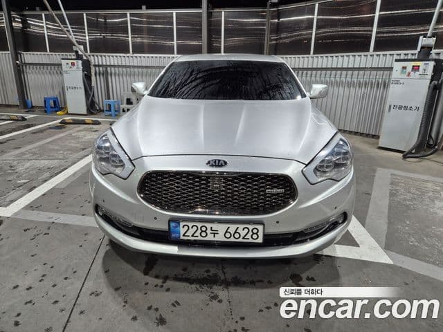 Kia K9 President, 2013 3