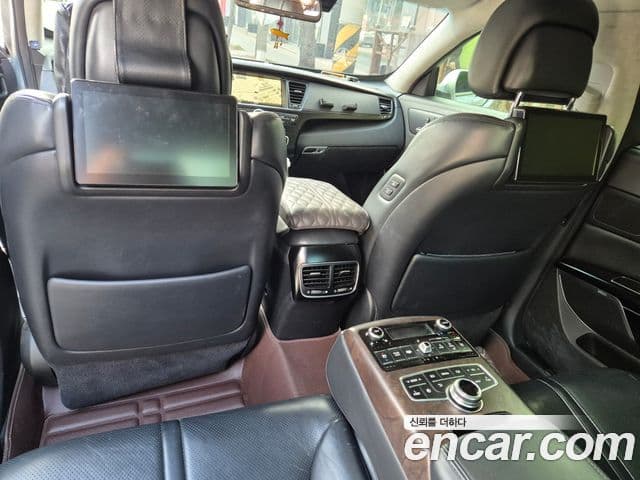 Kia K9 President, 2013 4