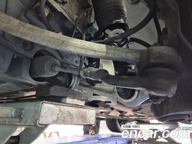 Kia K9 President, 2013 9