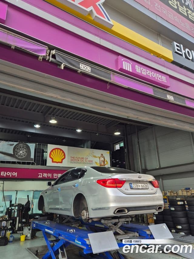 Kia K9 President, 2013 14