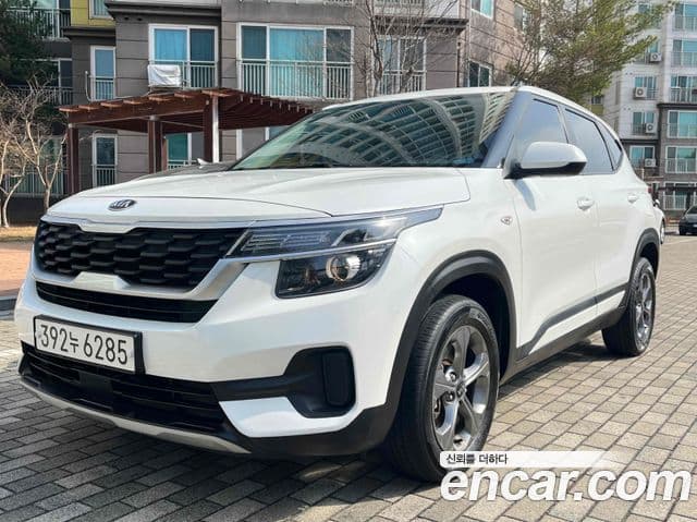 Kia Seltos Trendy, 2022 1