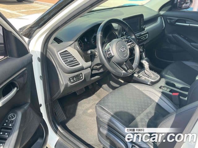 Kia Seltos Trendy, 2022 9