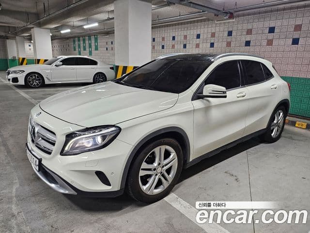 Mercedes-Benz GLA-класс X156 GLA200 CDI 4MATIC, 2015 1