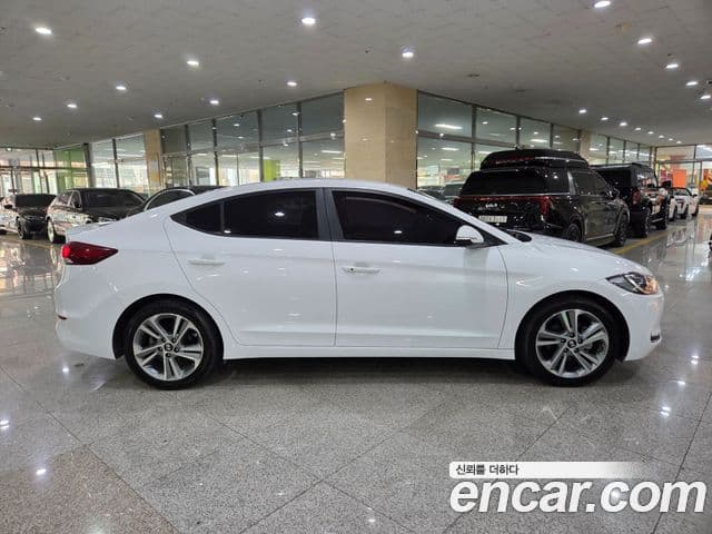 Hyundai Avante AD 1.6 GDI Value Plus, 2018 все фото