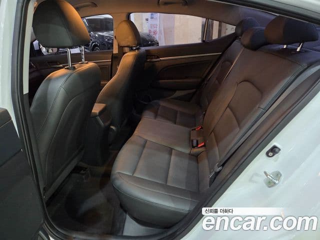 Hyundai Avante AD 1.6 GDI Value Plus, 2018 7