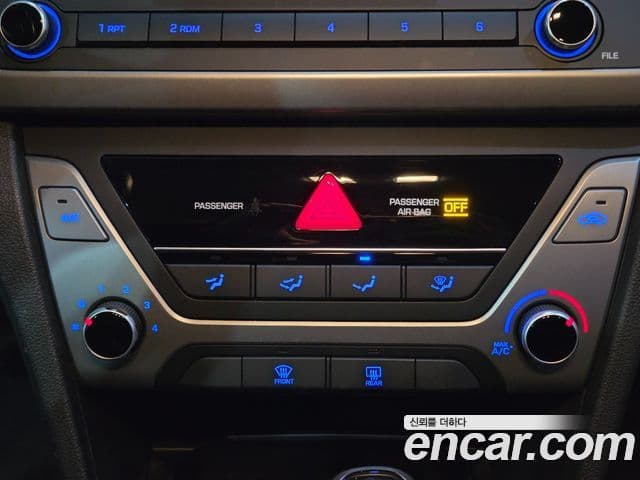 Hyundai Avante AD 1.6 GDI Value Plus, 2018 12