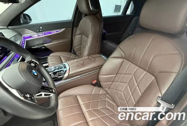 BMW 7시리즈 (G70) 740i sDrive M Sport, 2023 10