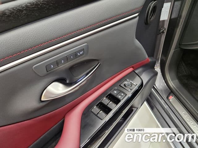Lexus ES300h 7세대 Luxury Plus, 2026 10