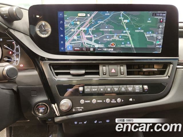 Lexus ES300h 7세대 Luxury Plus, 2026 13