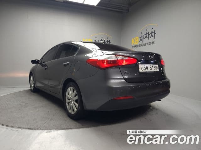 Kia K3 Trendy, 2013 4