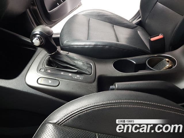 Kia K3 Trendy, 2013 13