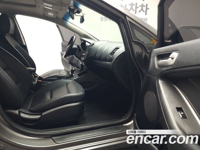 Kia K3 Trendy, 2013 14