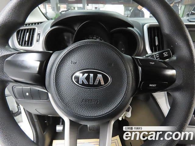 Kia The / новый New Ray фургон /, 2018 15