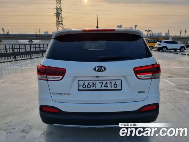 Kia All New Sorento Prestige, 2015 3