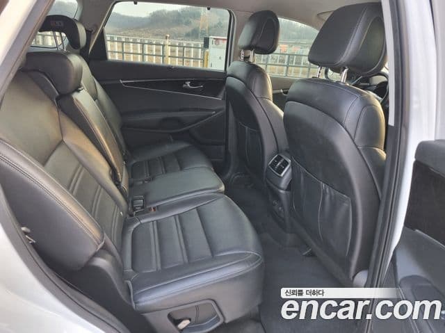 Kia All New Sorento Prestige, 2015 16