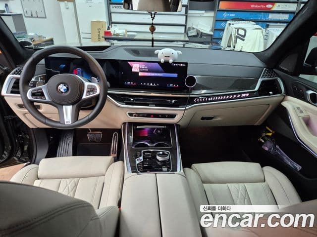 BMW X7 (G07) xDrive 40i M Sport 7인승, 2025 9