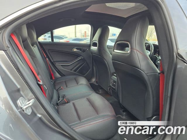 Mercedes-Benz CLA-класс C117 CLA45 AMG 4MATIC, 2016 8