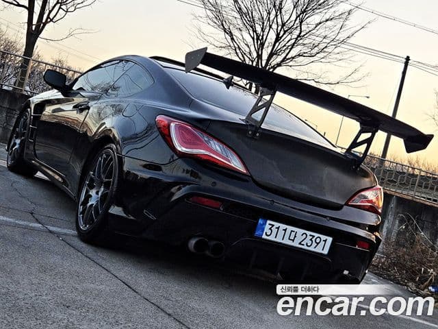 Hyundai Genesis купе 380 GT-P, 2010 13