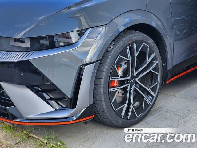 Hyundai Ioniq 5, 2024 3