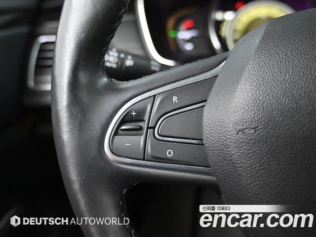 Renault Korea(Samsung) SM6 2.0 LPe RE (для людей с инвалидностью), 2019 17