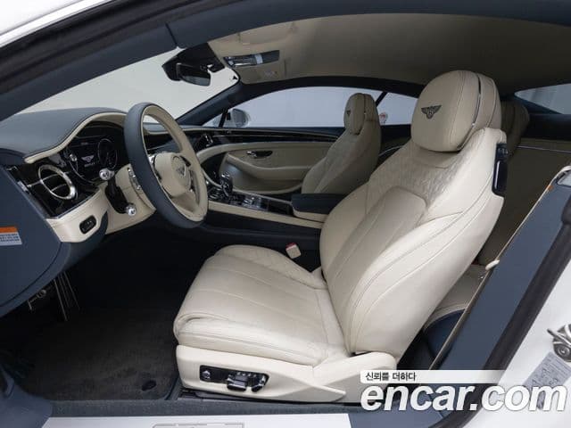 Bentley Continental GT 3세대 4.0 GT Azure, 2023 10