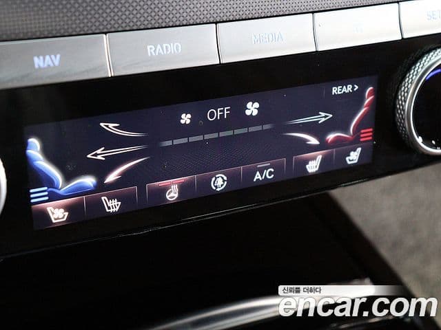 Genesis G80 (RG3) бензин 2.5 турбо AWD, 2024 17