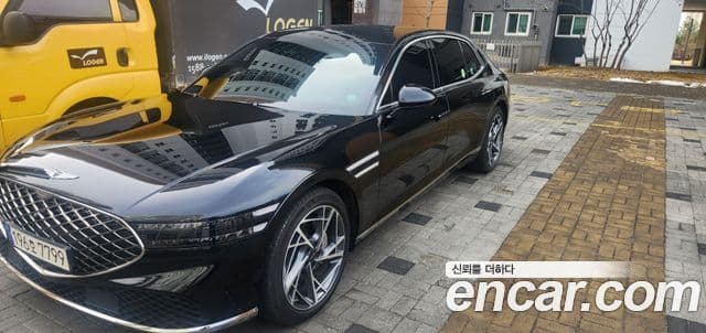 Genesis G90 (RS4) чёрный, 2023 3