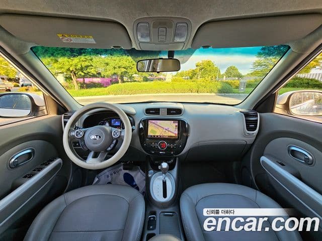 Kia Soul EV, 2018 все фото