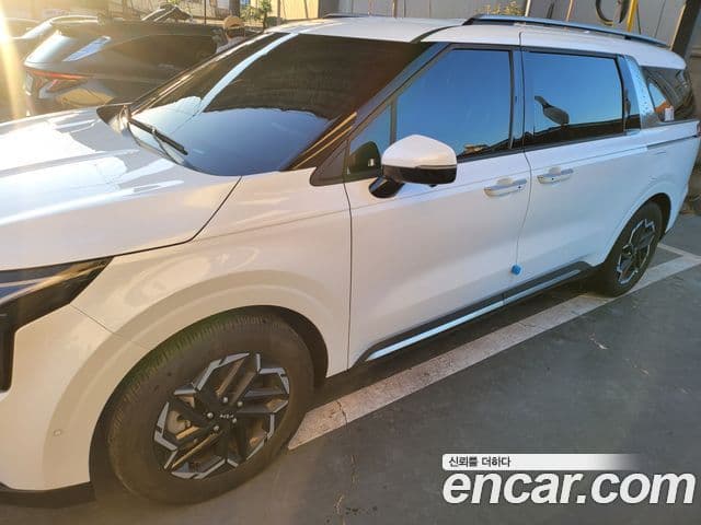 Kia The / новый New Carnival 4세대 Noblesse, 2025 3