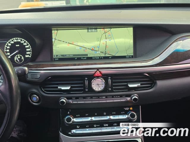 Genesis EQ900 Luxury, 2016 10