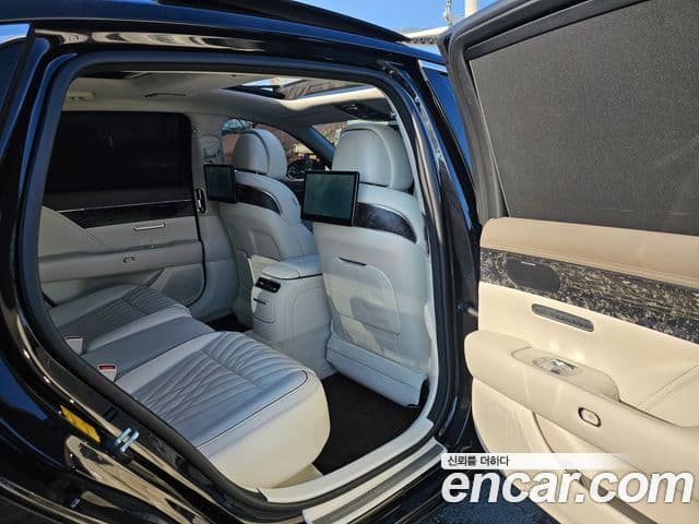 Genesis G90 (RS4) бензин 3.5 турбо AWD, 2022 12