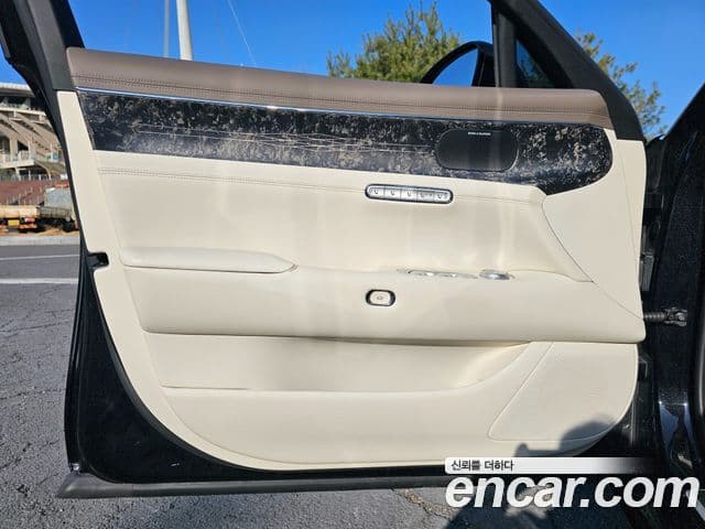 Genesis G90 (RS4) бензин 3.5 турбо AWD, 2022 14