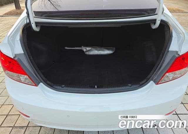 Hyundai Accent(новый кузов / новое поколение) Premium, 2014 8