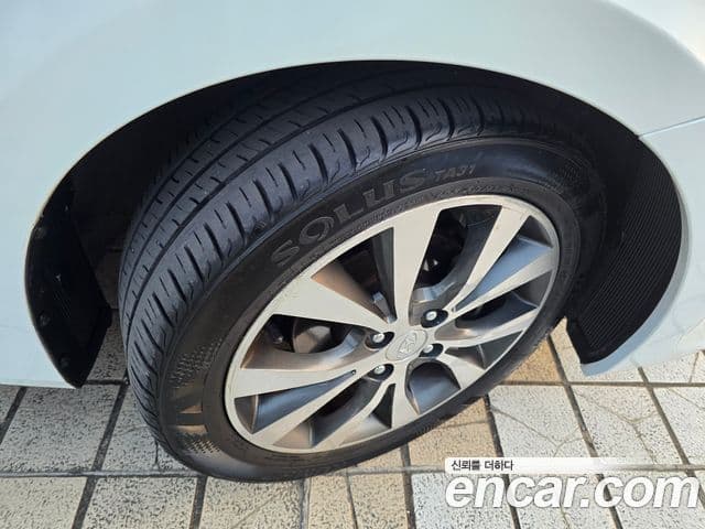 Hyundai Accent(новый кузов / новое поколение) Premium, 2014 19