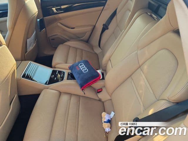 Porsche Panamera (971), 2018 7