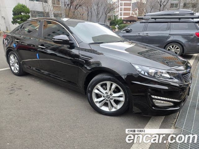 Kia K5 Prestige, 2011 3