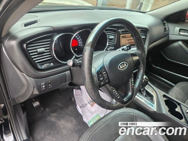 Kia K5 Prestige, 2011 9