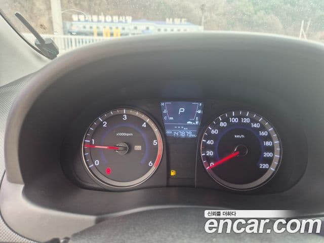 Hyundai Accent(новый кузов / новое поколение) Premier, 2012 9