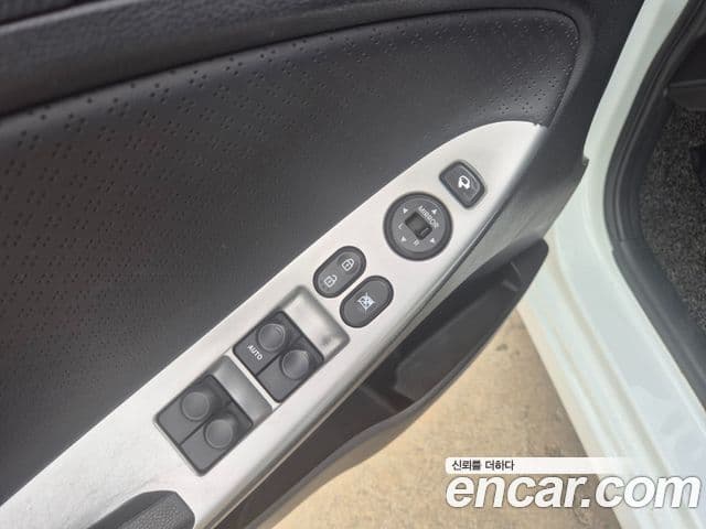 Hyundai Accent(новый кузов / новое поколение) Premier, 2012 15