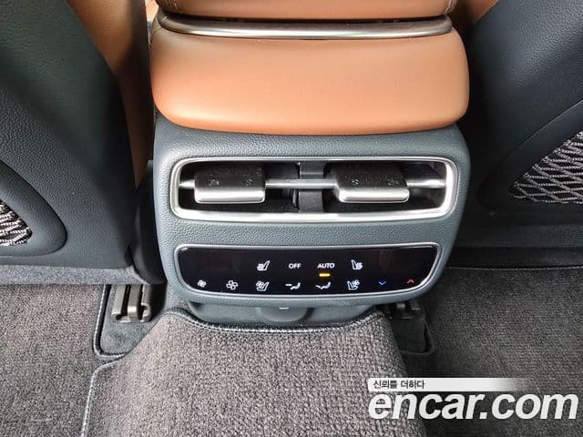 Genesis GV70, 2025 20