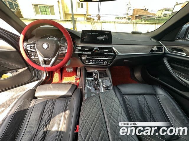 BMW 5시리즈 (G30) 520d M Sport Plus, 2018 10