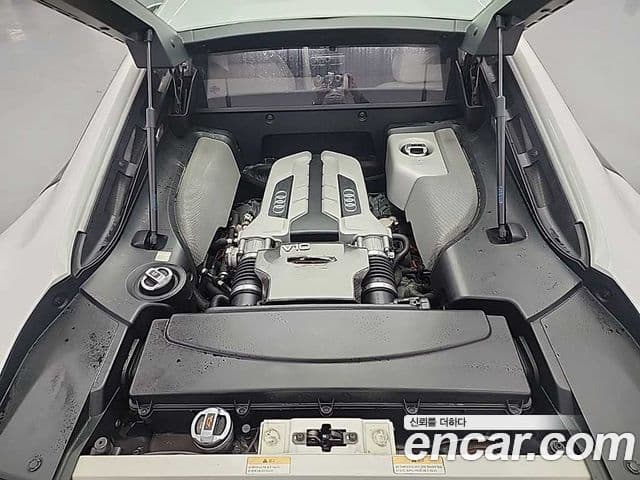 Audi R8 4.2 V8 купе, 2008 6