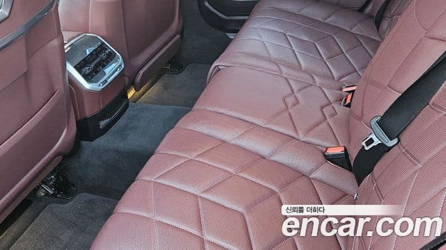 BMW 7시리즈 (G70) 740i sDrive M Sport, 2023 10