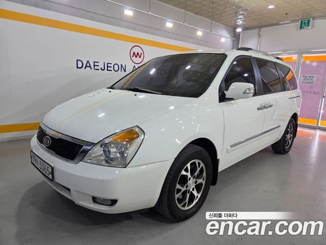 Kia Carnival R топовая версия, 2012 2