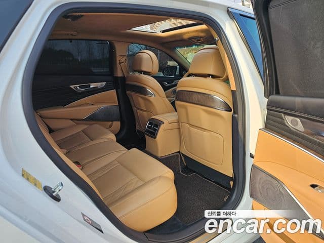 Kia The / новый K9 Grand Platinum, 2021 12