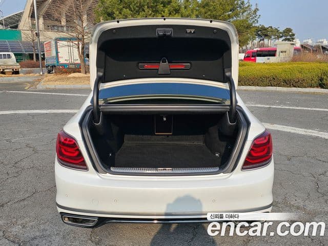 Kia The / новый K9 Grand Platinum, 2021 18