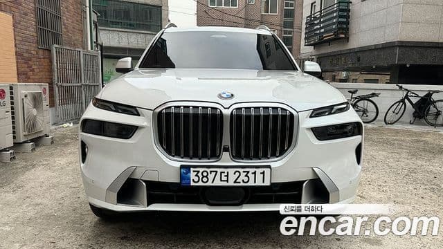 BMW X7 (G07) xDrive 40d Design Pure Excellence 6인승, 2023 1