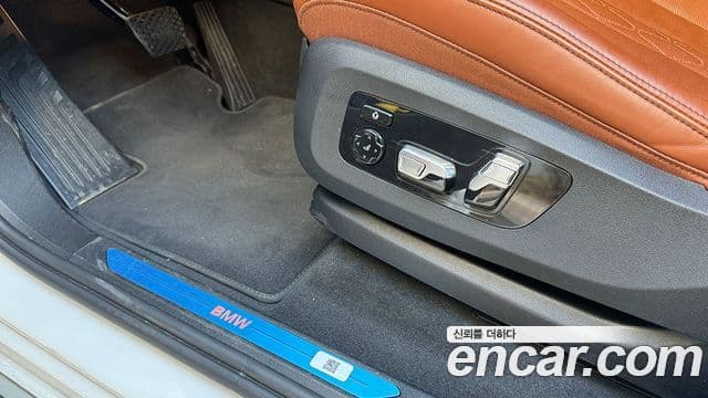 BMW X7 (G07) xDrive 40d Design Pure Excellence 6인승, 2023 12